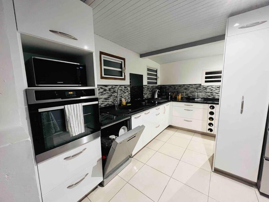 Charmante Villa, Kaz' Aa.Liyah Πουάντ-α-Πιτρ Εξωτερικό φωτογραφία
